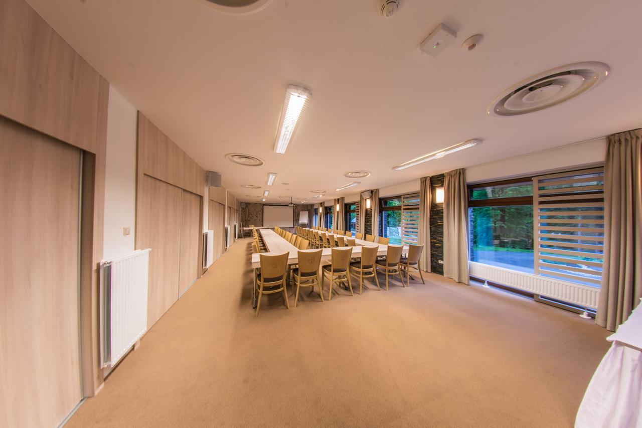 Horsky Hotel Celadenka / Mountain Resort Челадна Экстерьер фото