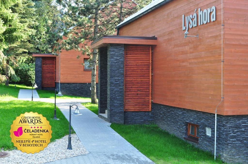 Horsky Hotel Celadenka / Mountain Resort Челадна Экстерьер фото