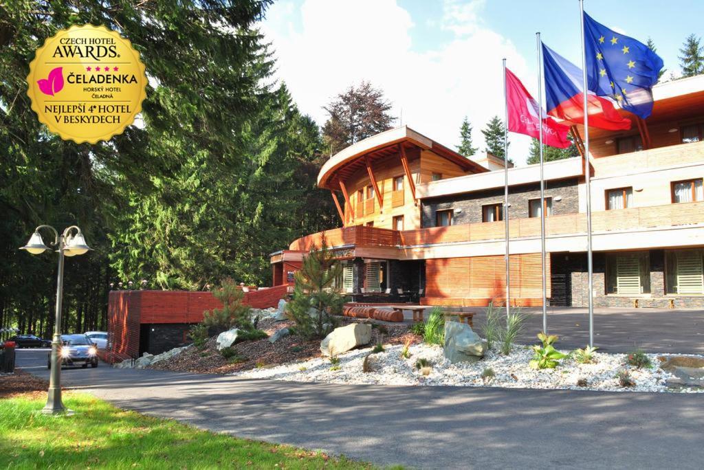 Horsky Hotel Celadenka / Mountain Resort Челадна Экстерьер фото