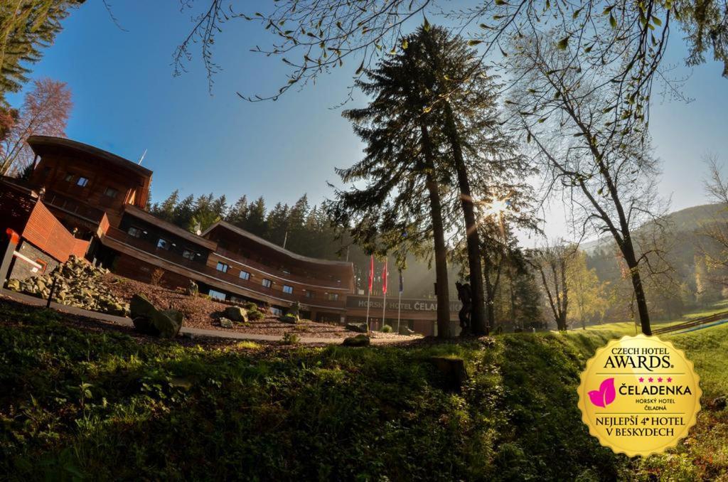 Horsky Hotel Celadenka / Mountain Resort Челадна Экстерьер фото