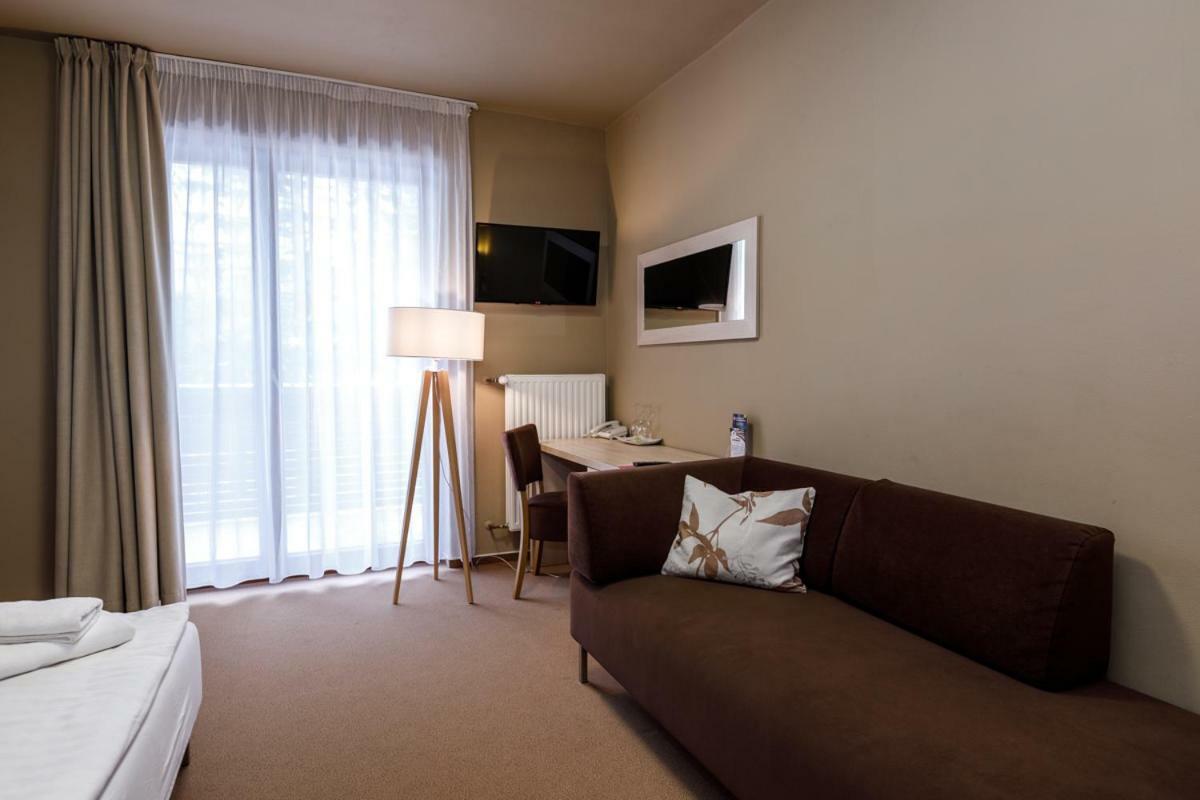Horsky Hotel Celadenka / Mountain Resort Челадна Экстерьер фото