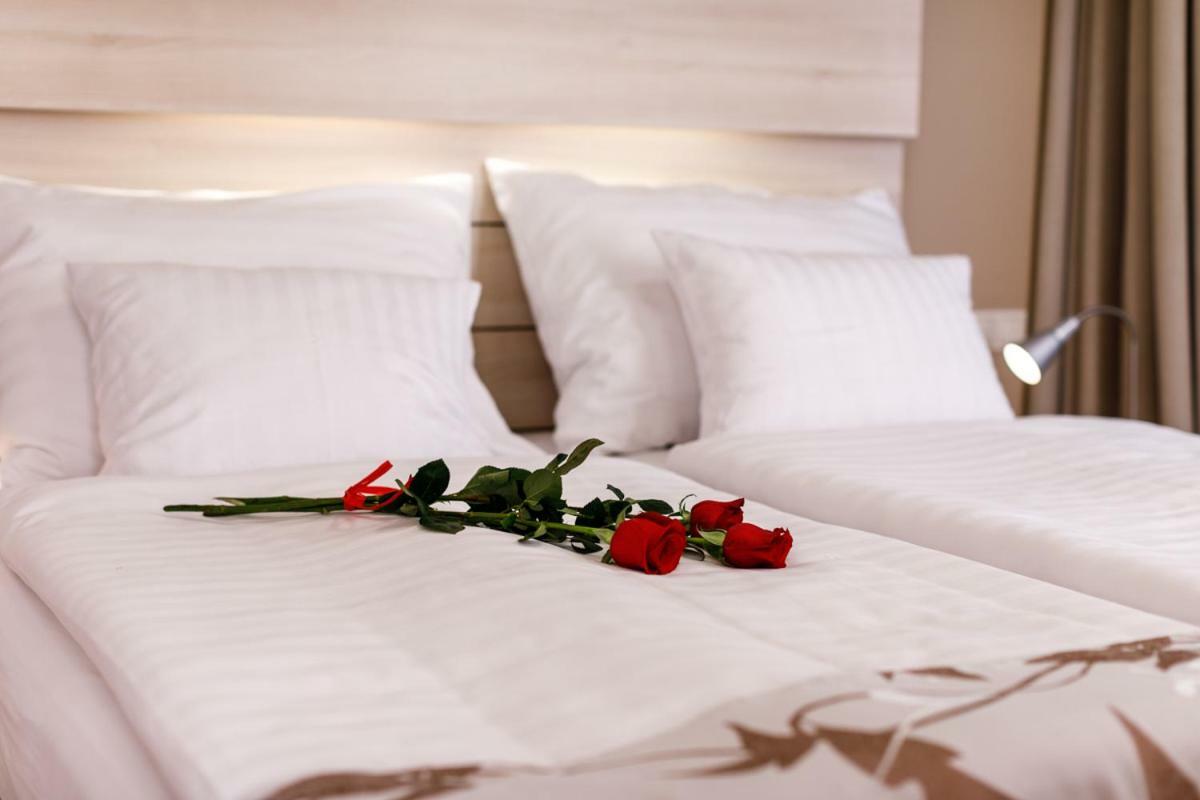 Horsky Hotel Celadenka / Mountain Resort Челадна Экстерьер фото